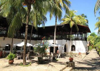 Hotel Puerto Palmeras Tarapoto Resort Esterno foto