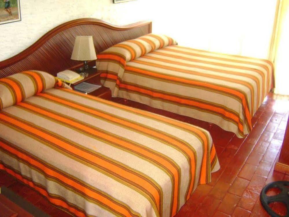 Hotel Puerto Palmeras Tarapoto Resort Esterno foto